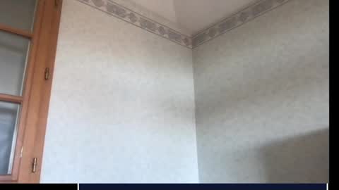 Snapshot of skima48 chatting on 03/06/25, 10:52 skima48 online show from 03/06/25, 10:52