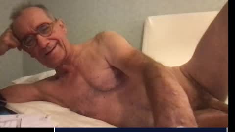 Snapshot of skima48 chatting on 10/01/25, 05:57 skima48 online show from 10/01/25, 05:57