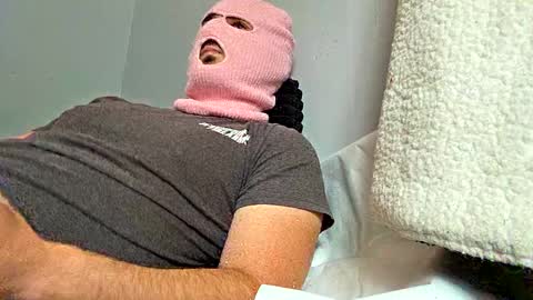 skimaskcouple89108 online show from 10/07/25, 05:54