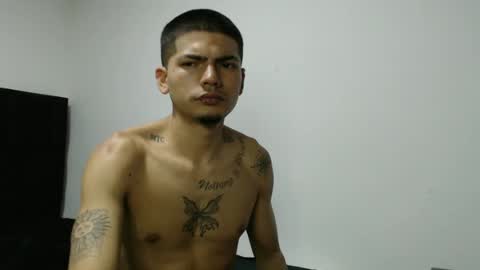 Snapshot of skinny_badboy chatting on 09/24/25, 11:52 E R O S online show from 09/24/25, 11:52