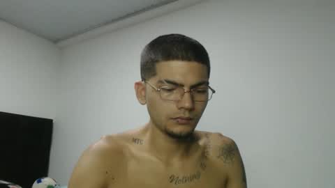 Snapshot of skinny_badboy chatting on 02/05/26, 03:11 E R O S online show from 02/05/26, 03:11