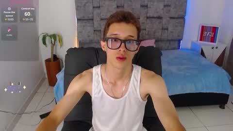 Snapshot of skinny_bigcock20 chatting on 02/04/26, 09:09 skinny_bigcock20 online show from 02/04/26, 09:09