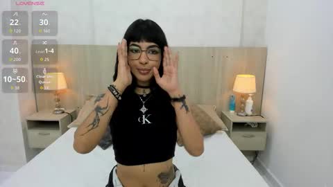 Emily Rojas online show from 11/08/25, 08:07