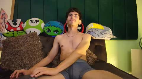 skinny jean  online show from 03/07/26, 02:58