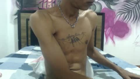 Snapshot of skinny_long_cock chatting on 05/30/26, 07:38 Albert online show from 05/30/26, 07:38