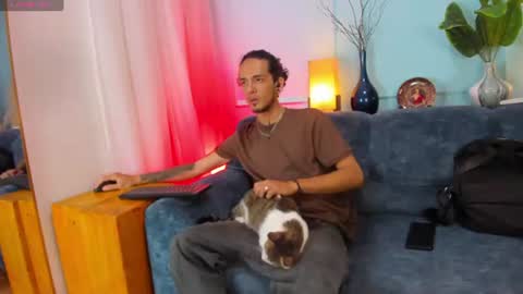 Snapshot of skinny_mac_ chatting on 07/20/26, 03:03 Mac online show from 07/20/26, 03:03