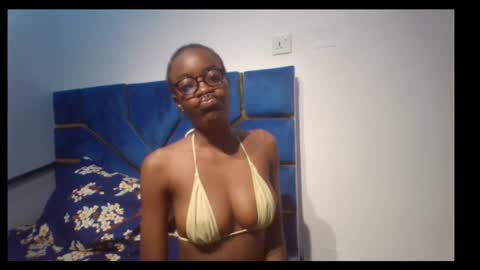 skinnyasssexyboobs online show from 11/10/25, 04:39