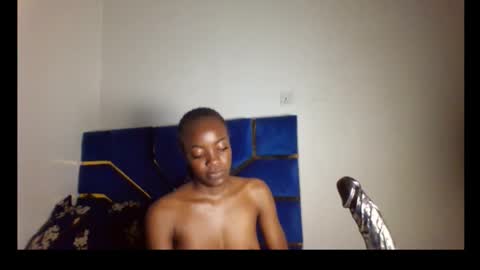 skinnyasssexyboobs online show from 12/21/25, 07:32