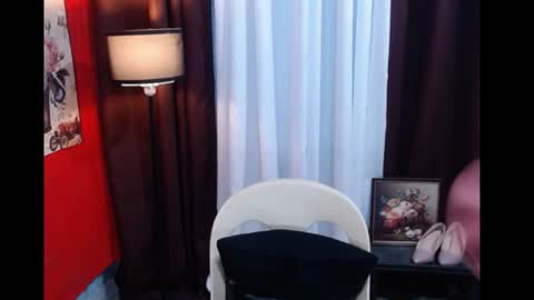 Snapshot of skinnyattractivecock chatting on 06/15/26, 11:23 skinnyattractivecock online show from 06/15/26, 11:23
