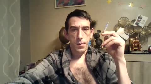 Snapshot of skinnybigcock2 chatting on 01/29/25, 04:26 SkinnyBigCock2 online show from 01/29/25, 04:26