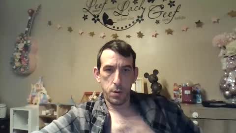 Snapshot of skinnybigcock2 chatting on 01/17/26, 07:35 SkinnyBigCock2 online show from 01/17/26, 07:35
