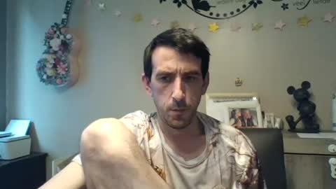 Snapshot of skinnybigcock2 chatting on 06/12/26, 04:50 SkinnyBigCock2 online show from 06/12/26, 04:50