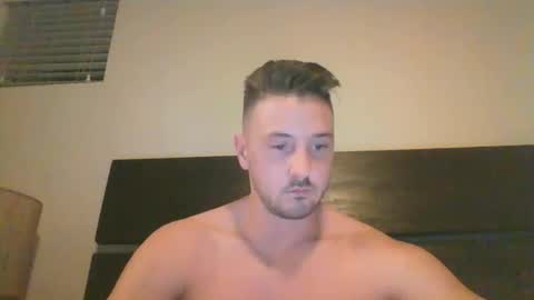 skinnyguylongdick1 online show from 10/18/25, 01:52