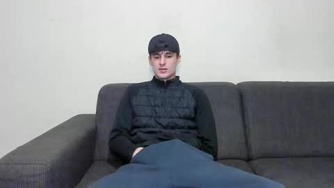 skinnyguywithbigd online show from 12/04/24, 10:46