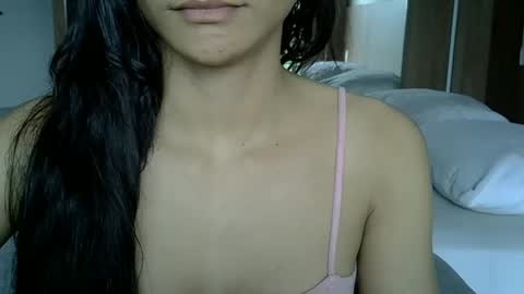 skinnykittencam online show from 10/18/25, 12:39