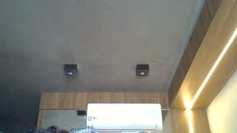 skinnykittencam online show from 11/11/25, 01:00