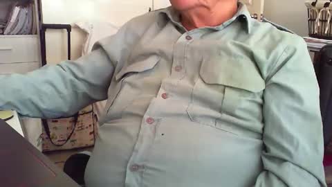 Snapshot of skipper1970 chatting on 05/30/26, 01:03 Skipper1970 online show from 05/30/26, 01:03