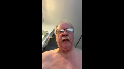 Snapshot of skipstar chatting on 05/29/26, 05:33 Skipstar seneca cum online show from 05/29/26, 05:33
