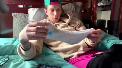 Skittles online show from 02/23/25, 08:00