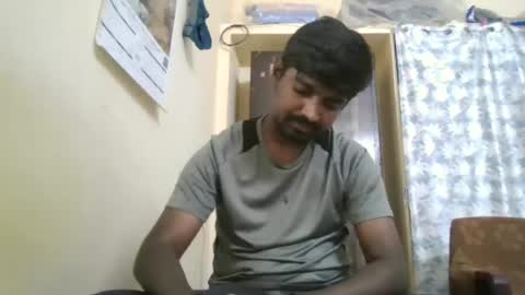 Snapshot of sklavepappu143 chatting on 06/15/26, 08:38 Indianslut1431 online show from 06/15/26, 08:38