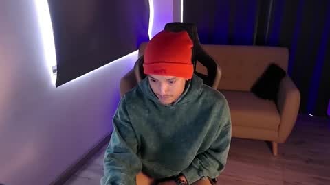 Liam Vokov online show from 03/08/26, 02:21