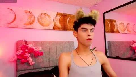 Snapshot of sky_jules chatting on 09/26/25, 12:53 Daniel online show from 09/26/25, 12:53