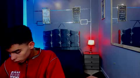 Snapshot of sky_jules chatting on 10/13/25, 03:50 Daniel online show from 10/13/25, 03:50