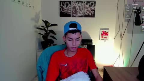 Snapshot of sky_jules chatting on 11/02/25, 03:31 Daniel online show from 11/02/25, 03:31