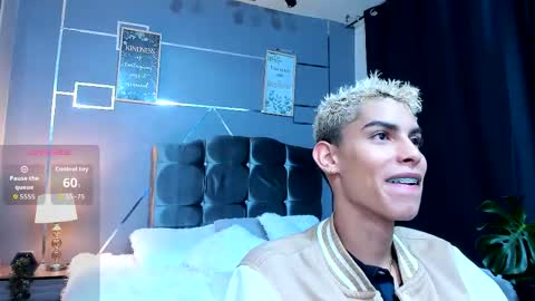 Daniel online show from 12/23/25, 03:48