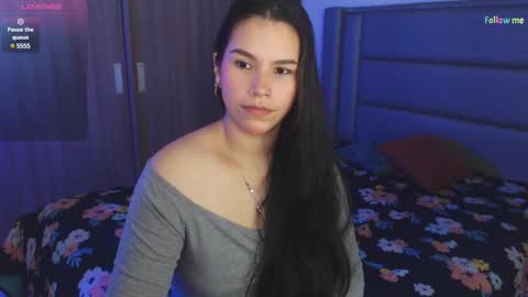 Snapshot of sky_lover_ chatting on 12/18/24, 03:11 Sky online show from 12/18/24, 03:11