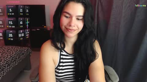 Snapshot of sky_lover_ chatting on 10/06/25, 09:07 Sky online show from 10/06/25, 09:07