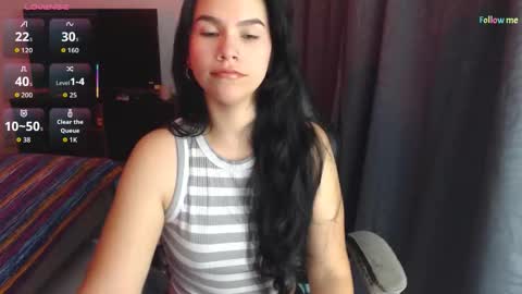 Snapshot of sky_lover_ chatting on 10/16/25, 10:27 Sky online show from 10/16/25, 10:27