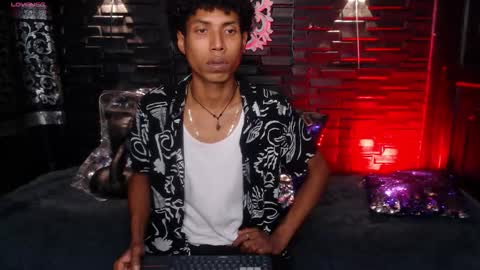 sky_walkerss online show from 02/23/26, 12:19