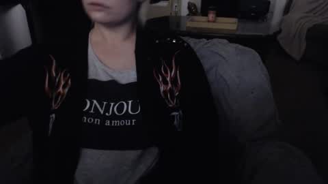 SKYLE   online show from 01/20/25, 05:48