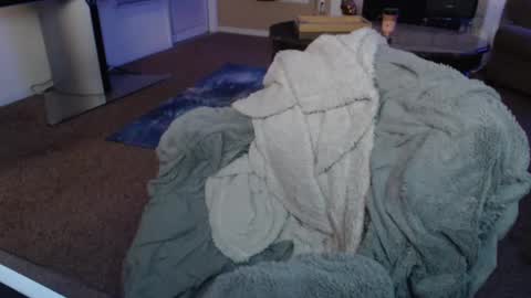 SKYLE   online show from 01/23/25, 01:19