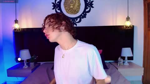 Angel online show from 04/05/26, 02:03