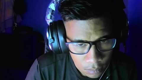 skyfall9875 online show from 09/14/25, 04:50