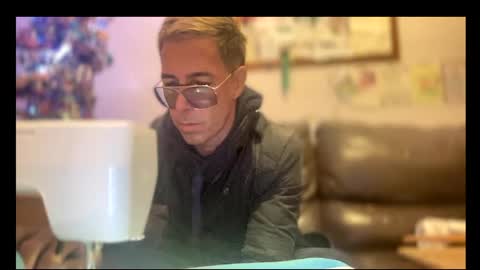 IAN HARD online show from 05/04/26, 02:24