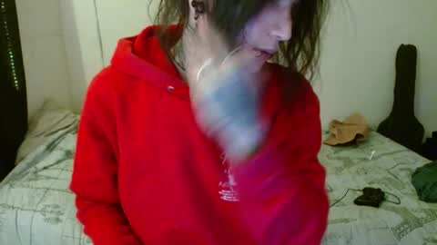 Snapshot of skykar chatting on 05/27/26, 02:41 reep online show from 05/27/26, 02:41