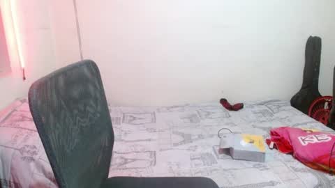 Snapshot of skykar chatting on 06/11/26, 03:37 reep online show from 06/11/26, 03:37
