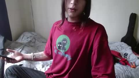 Snapshot of skykar chatting on 06/14/26, 10:23 reep online show from 06/14/26, 10:23
