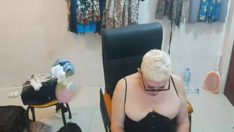 Snapshot of skylartgilf205565 chatting on 09/16/25, 01:56 skylartgilf205565 online show from 09/16/25, 01:56