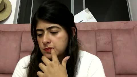 Snapshot of skyler1195 chatting on 02/03/26, 02:53 Skyler online show from 02/03/26, 02:53