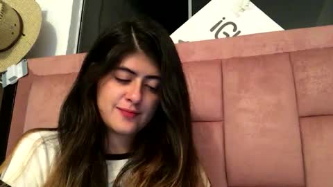 Snapshot of skyler1195 chatting on 02/09/26, 03:32 Skyler online show from 02/09/26, 03:32