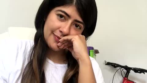 Snapshot of skyler1195 chatting on 02/09/26, 05:06 Skyler online show from 02/09/26, 05:06