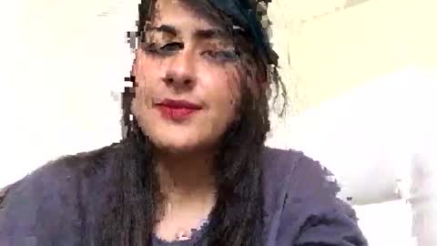 Skyler online show from 04/17/26, 09:18