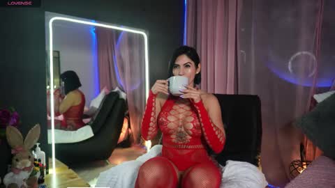 Snapshot of skyler_ferrer chatting on 02/10/26, 12:20 online show from 02/10/26, 12:20