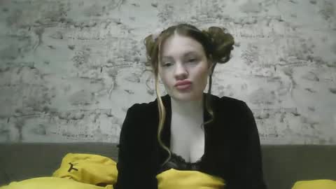 Skyler online show from 02/23/25, 06:12