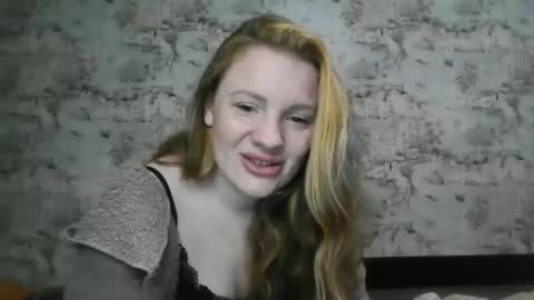 Skyler online show from 10/22/25, 03:56