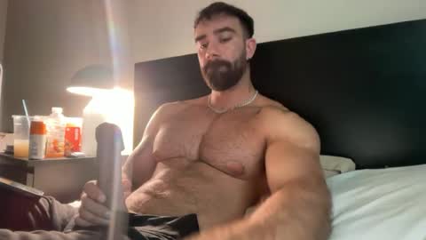 Snapshot of skylerflexes chatting on 07/15/26, 04:23 Skyler Flexes online show from 07/15/26, 04:23
